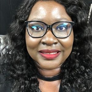 Meet your Posher, Dashaye